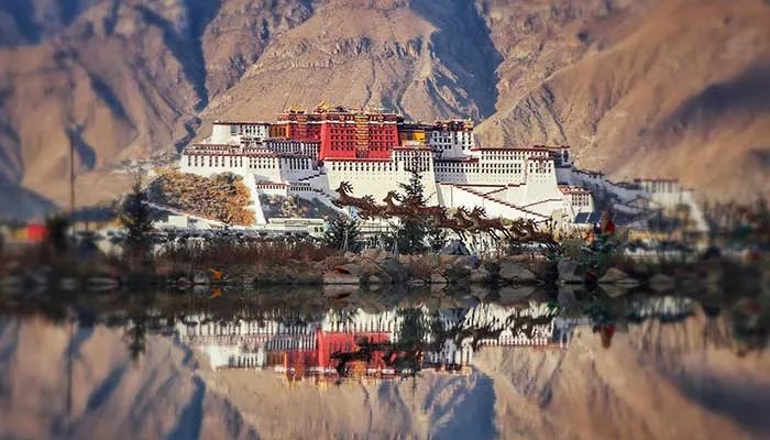 布达拉宫门票 布达拉宫门票多少钱一个人