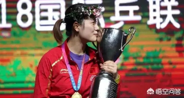 丁宁和刘诗雯都是国乒主力和颜值担当,作为球迷你更喜欢谁呢?