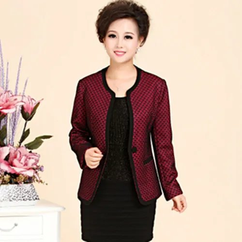 婆婆婚礼服穿什么好看 婚礼服装搭配的技巧