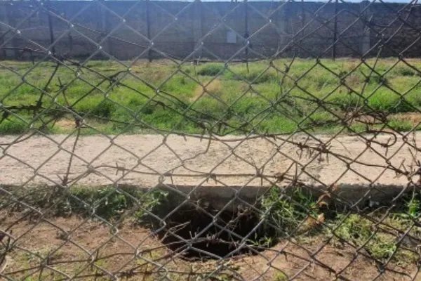 俄6名罪犯用勺子挖隧道越狱，在监狱挖隧道的难点都有哪些？