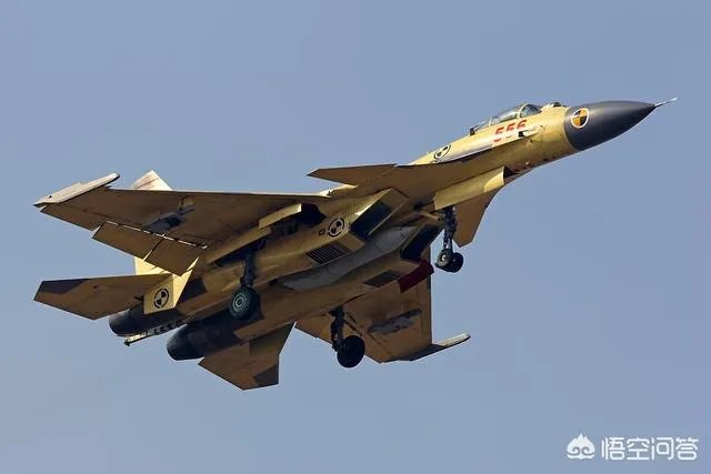 你怎么看歼15伙伴加油机横空出世，让歼-15舰载机飞行航程更远，航母作战力更强？