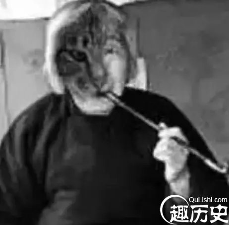 揭秘哈尔滨猫脸老太太灵异事件真相