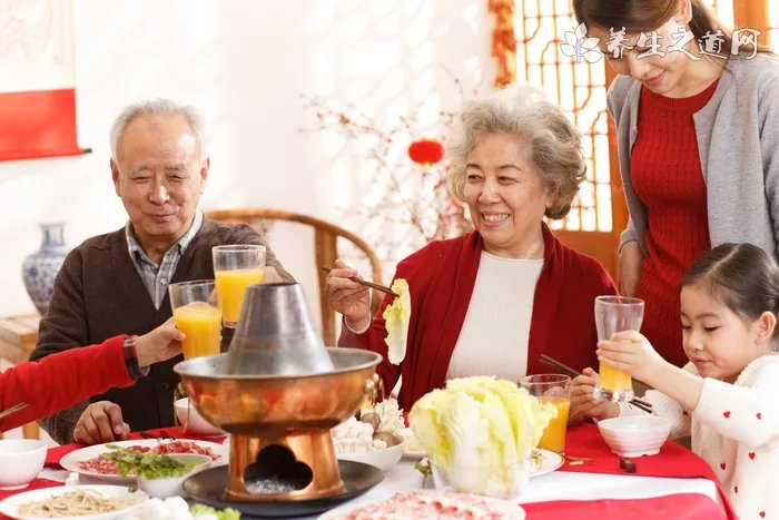 纪梵希新版禁忌之吻色号试色 纪梵希禁忌之吻16号好用吗