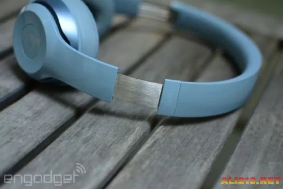 这是一个有逼格的耳机！Beats新款Solo2详细评测出炉