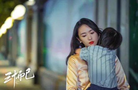 《三十而已》顾佳是谁演的？顾佳扮演者资料介绍