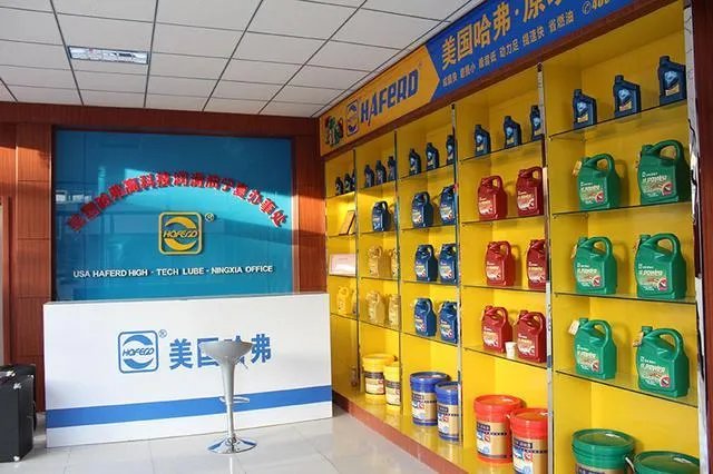 油价迎来年内最大降幅，加一箱油可省9.5元，你怎么看？