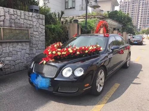 婚车租赁租车价格是多少 婚车一般几辆比较好