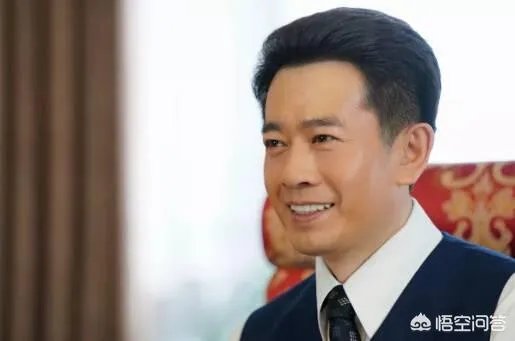 《外交风云》里的翻译演员们会说英语吗?