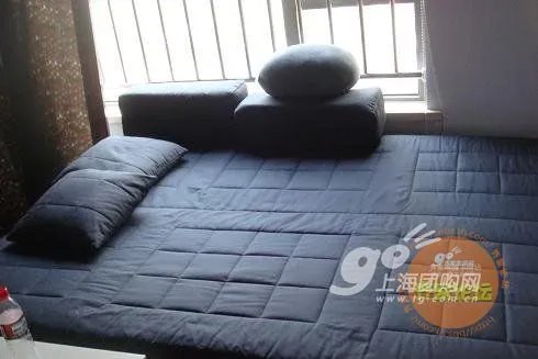 不是90后也玩非主流 网友混搭的55平热闹家