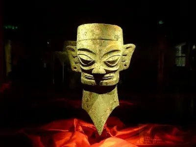 三星堆遗址考古有哪些重大发现？这些发现有什么意义？