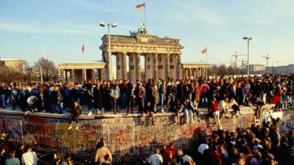 柏林墙是什么墙