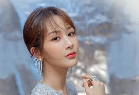 中餐厅中杨紫为什么要忽悠王鹤棣?