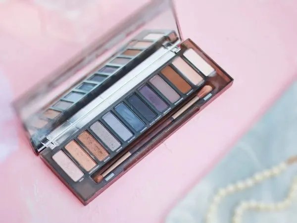 眼影盘哪个牌子好