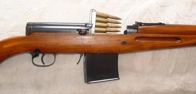 SVT-40半自动步枪在二战中真的生产了100万支吗？