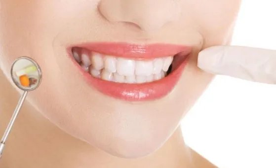 装烤瓷牙疼不疼