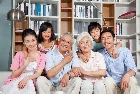 如何才能劝说老婆，同意和父母一起居住呢？