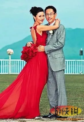 李孝利大婚被指老公太丑 女神奢侈婚礼大盘点