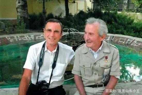 拒绝美国百万工资,带核航母专利来中国,成为第一个外籍军舰专家,他是谁?