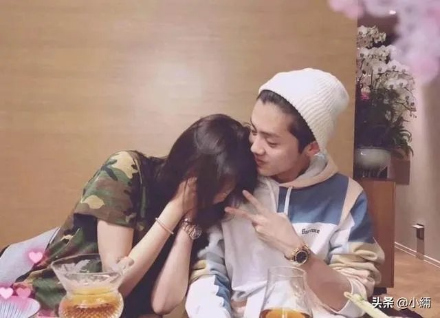 网爆关晓彤，鹿晗，准备分手通稿，是真的吗？