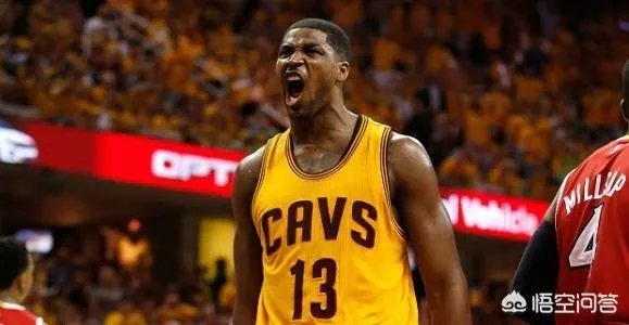 网爆勇士队格林与骑士队汤普森在夜店发生冲突,杜兰特和詹姆斯上去劝架,你怎么看?