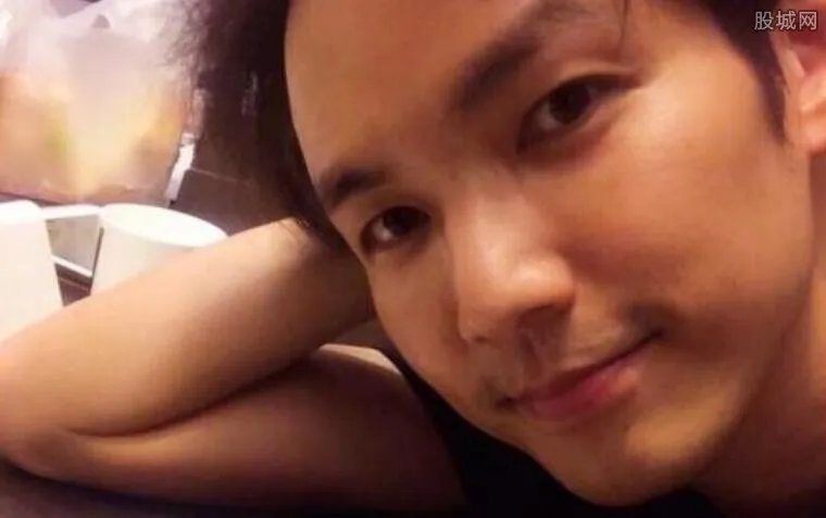 钟汉良身高竟有这么高 钟汉良小哇的昵称怎么来的