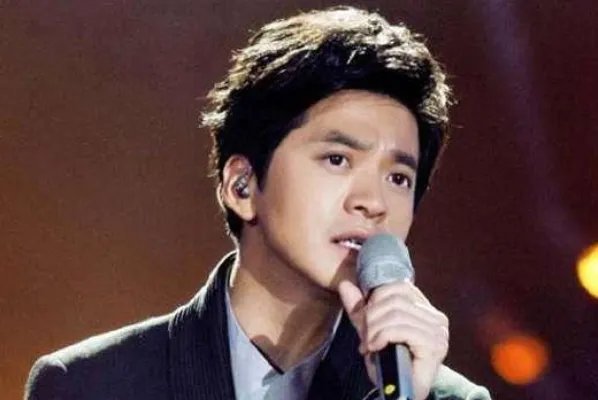 李健演唱的歌曲哪首最好听？