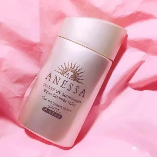 2018款安耐晒金瓶和银瓶区别 神级防晒力