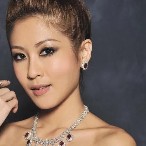 陈敏之老公是谁  陈敏之老公雷伟信背景资料大曝光