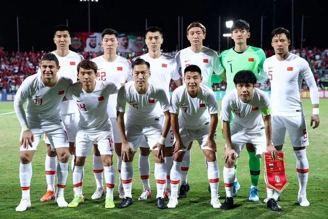 国足1－2输给叙利亚，都是里皮责任吗？