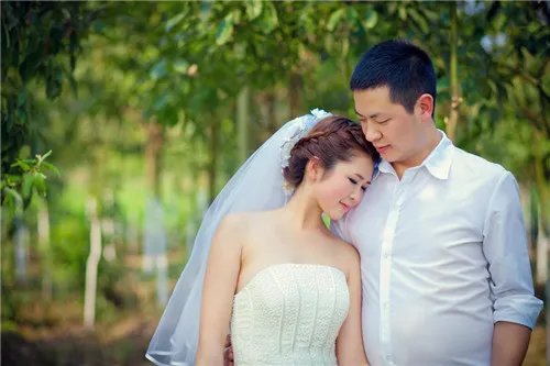 遵义婚纱照摄影哪家好  怎样选择婚纱摄影店