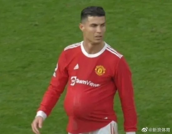 C罗悲痛发文：龙凤胎儿子不幸夭折 女儿顺利出生