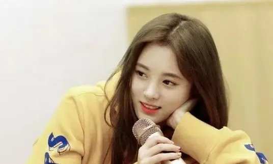 王思聪次次点名鞠婧祎,她真的这么让人讨厌吗?