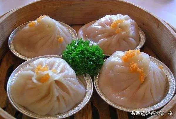 汤包和小笼馒头的区别在哪里？