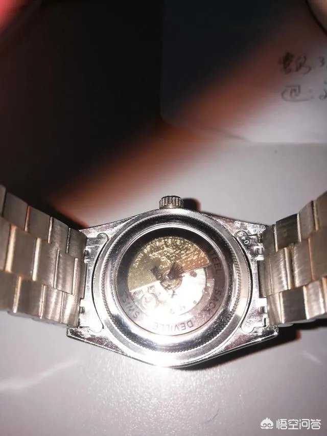劳力士18k金表为什么比钢款贵这么多，含其他金属分别是什么？