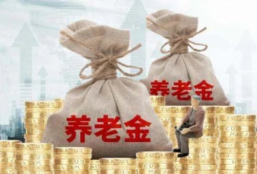 十堰一老人家着火4万元养老钱被烧，银行帮其挽回3万，家里是因何起火的？