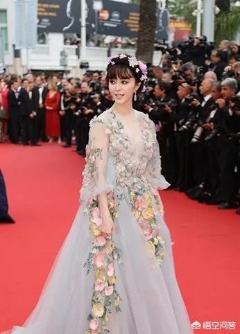 十八线网红去戛纳蹭红毯影响中国人形象的行为,应该制止吗?