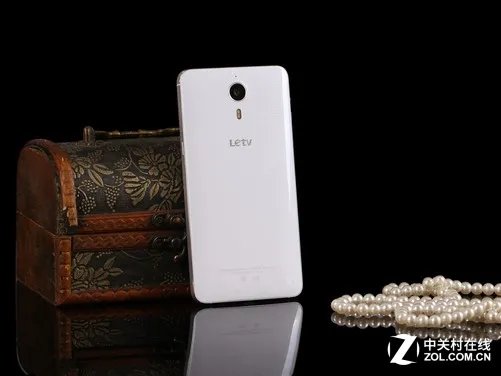 一大波新机将至 这8款国产手机最值得买