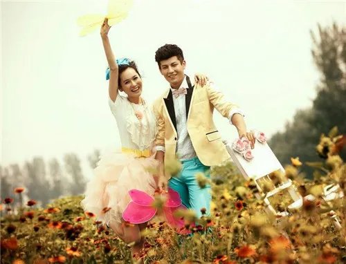 青岛婚纱摄影团购网推荐  青岛口碑好的婚纱摄影