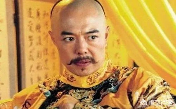 乾隆帝皇子众多，晚年为什么没有出现皇子夺嫡的情况？