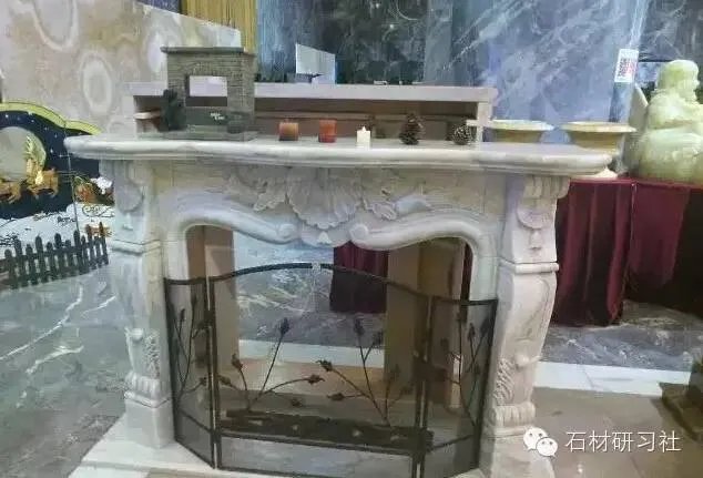 石材壁炉的设计及造型赏析