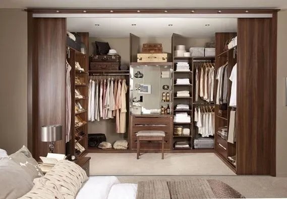 给自己一个独立空间~步入式衣帽间！