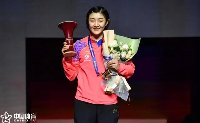 刘诗雯有世乒赛和世界杯冠军，为何世界排名不如陈梦孙颖莎？