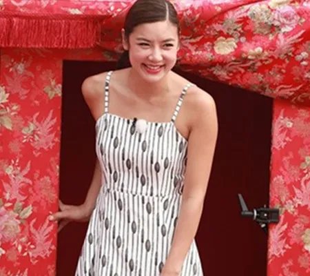 乐基儿大尺度性感照大全  曾与黎明有过一段婚姻