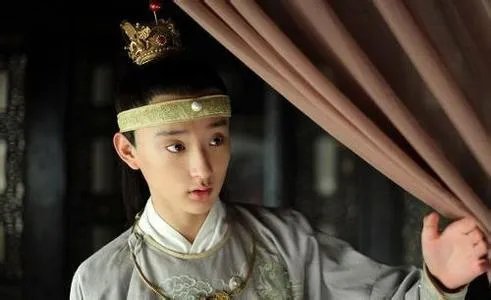 饭局的诱惑2于小彤自曝是单身,他和海陆已经分手了吗?