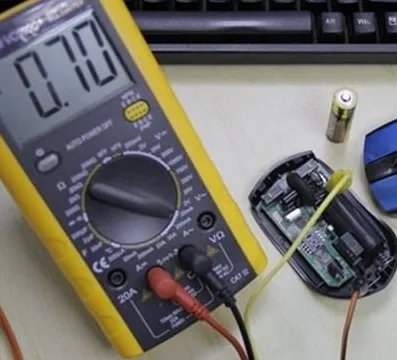 数字万用表怎么测量电流?