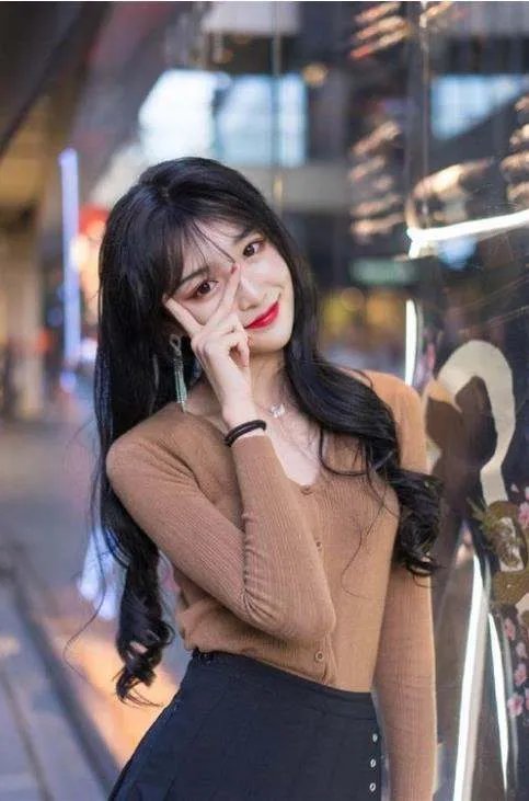 男扮女装穿衣教程