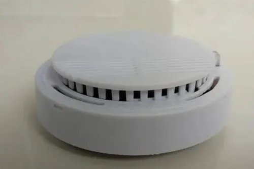 烟感器红灯一闪一闪是正常的吗