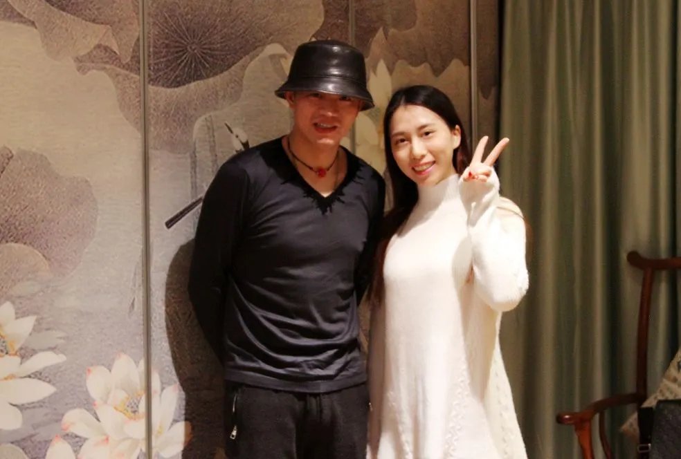 大S瘦脸前后判若两人:不手术、不打针,如何在一个月内瘦出明星V脸?