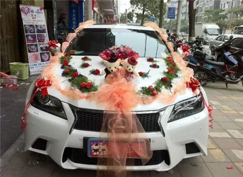 结婚婚车从哪门进哪门出 婚车西进东出的含义