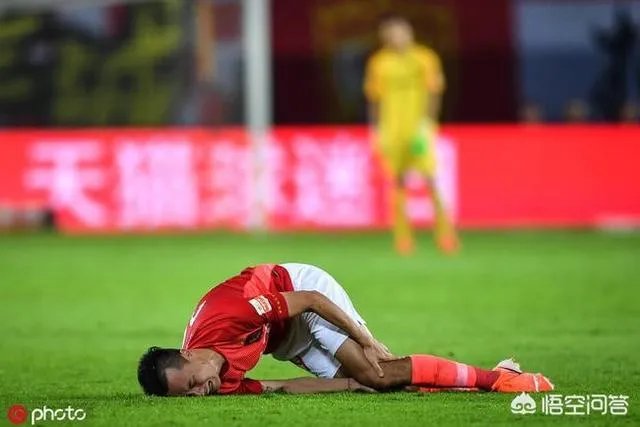 恒大遭遇赛季“连续三场不胜”，是球队政策的问题还是卡纳瓦罗能力问题，你是怎么看？